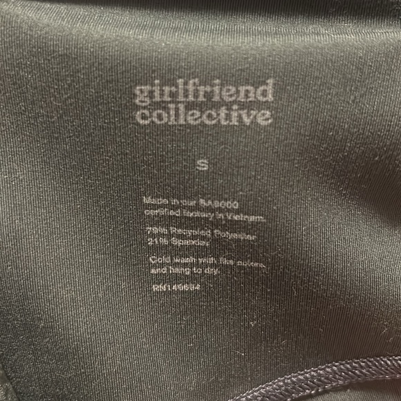 Girlfriend Collective Compressive High Rise Bike Shorts - Picture 4 of 4